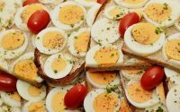 Hard boiled eggs