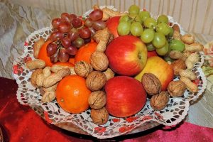 fruits and nuts to avoid starving during fasting