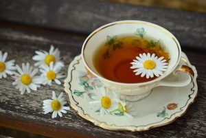 Chamomile Tea for Sore Throat