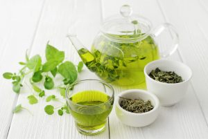 Green homemade Tea For Sore Throat