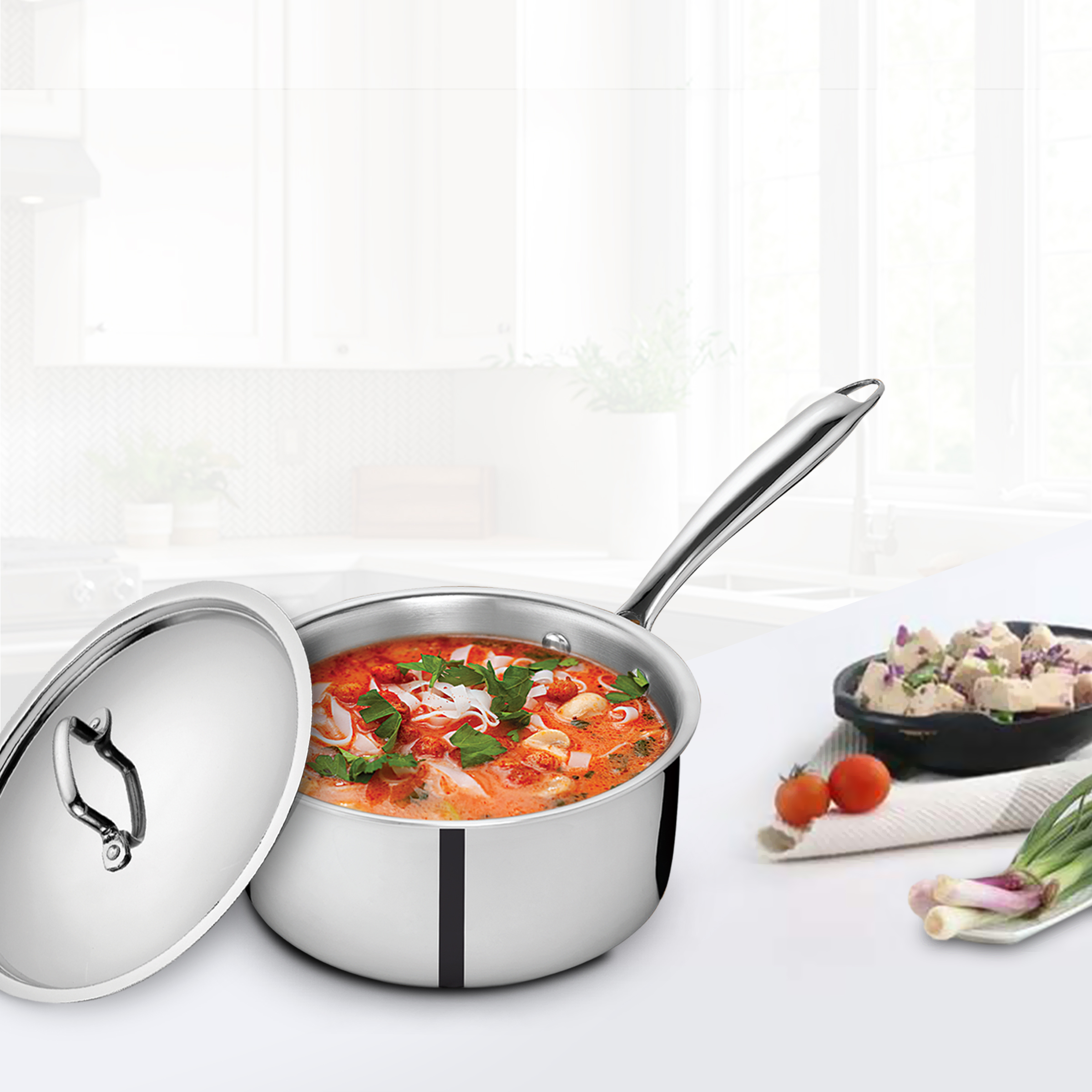 Steel pan store with lid